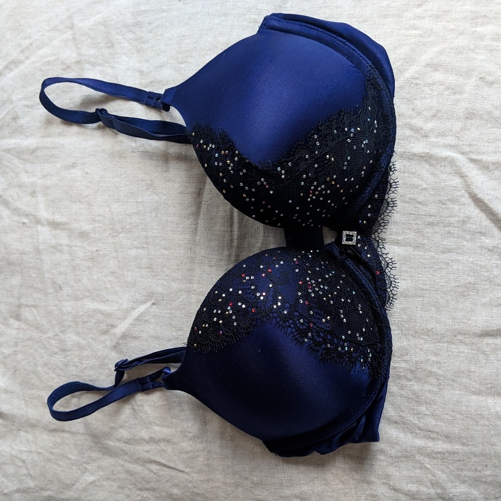 Victoria's Secret Pushup Bra